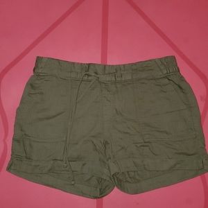 Old navy shorts 100% cotton